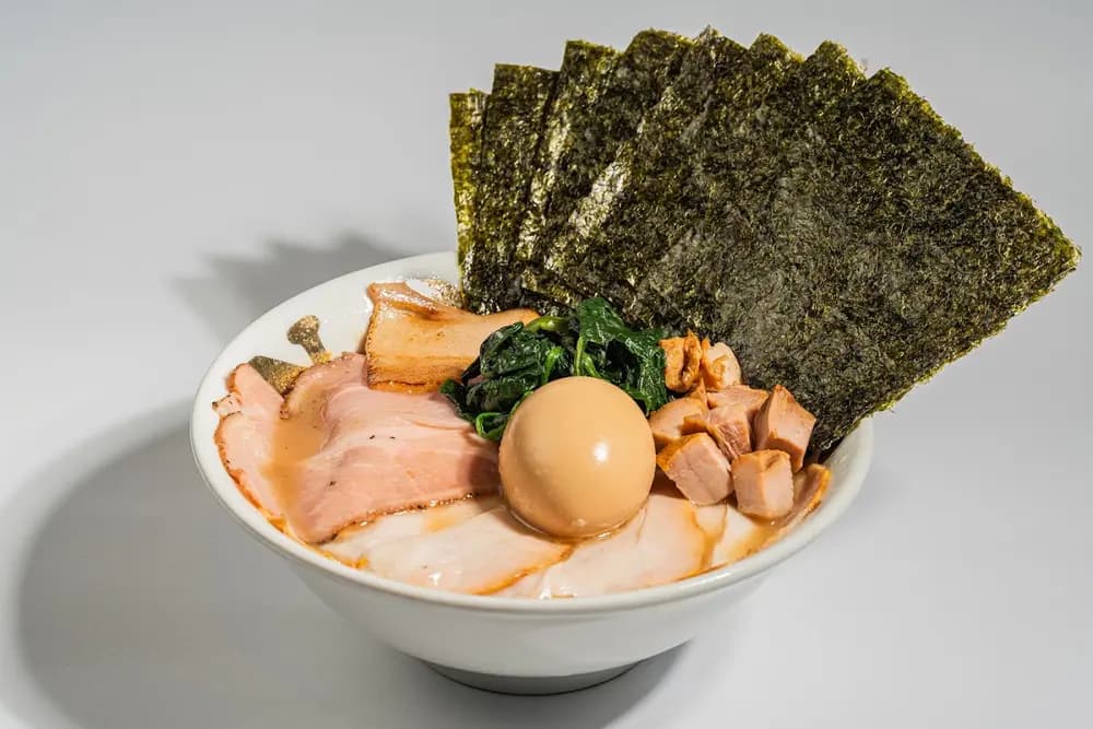 KINNOBUTA Iekei ramen